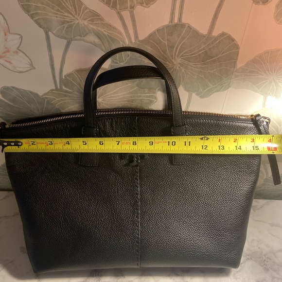 Tory Burch crossbody ❤️ - Picture 5 of 8